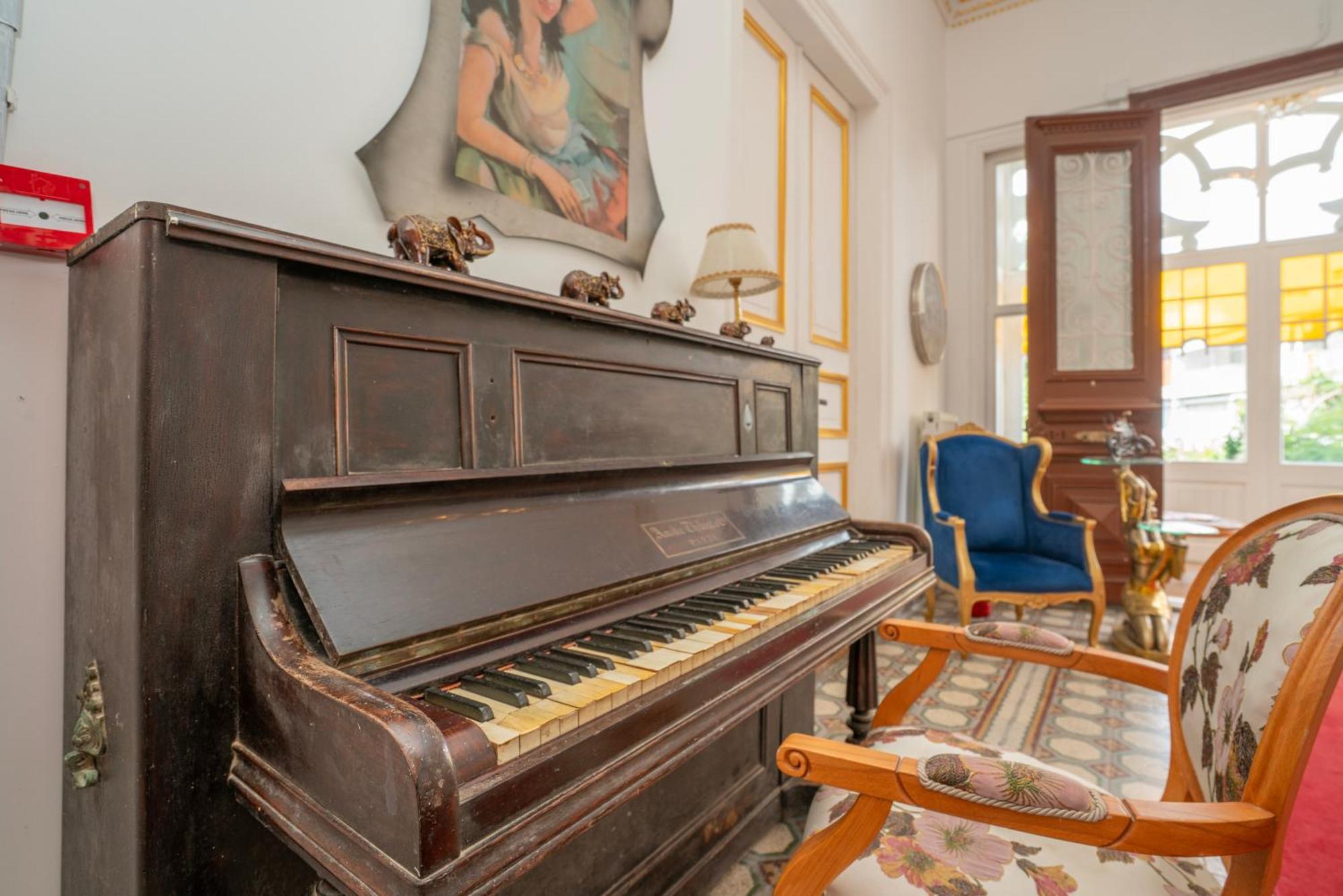Kensington Prince'S Island Historical Mansion Prinseneilanden Buitenkant foto