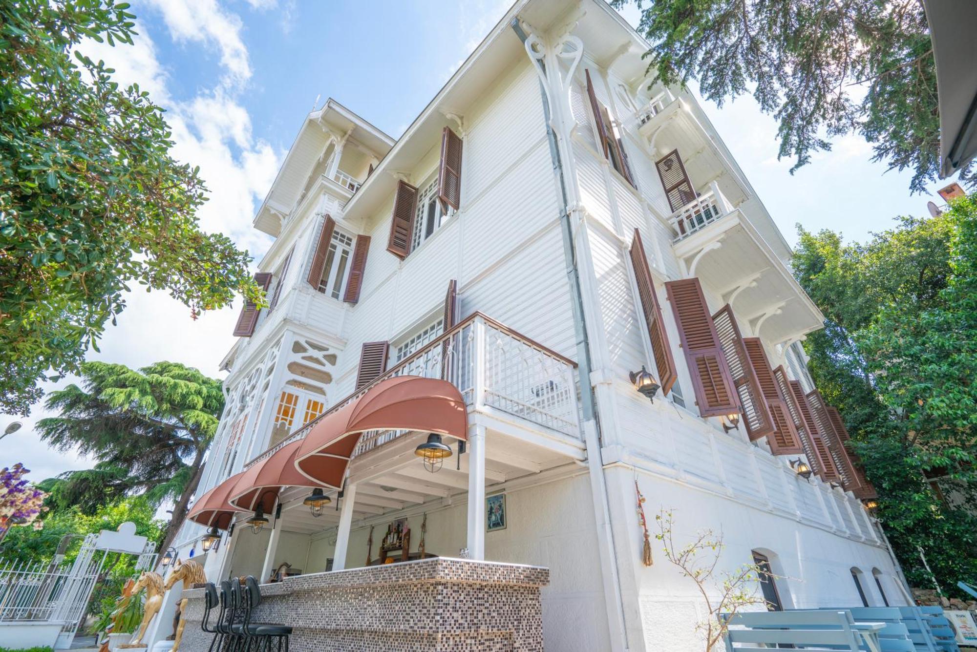 Kensington Prince'S Island Historical Mansion Prinseneilanden Buitenkant foto